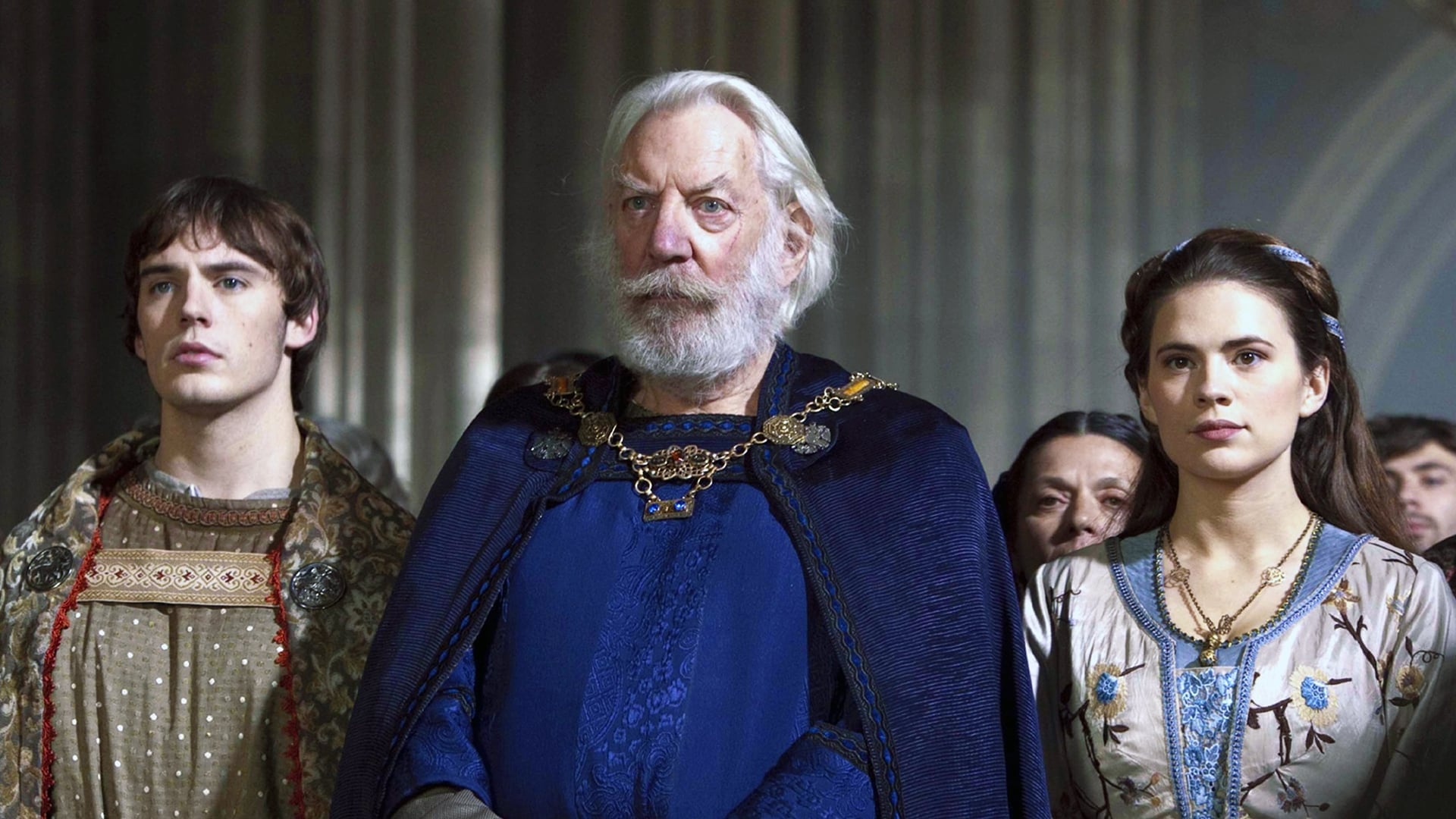 Cena de Os Pilares da Terra