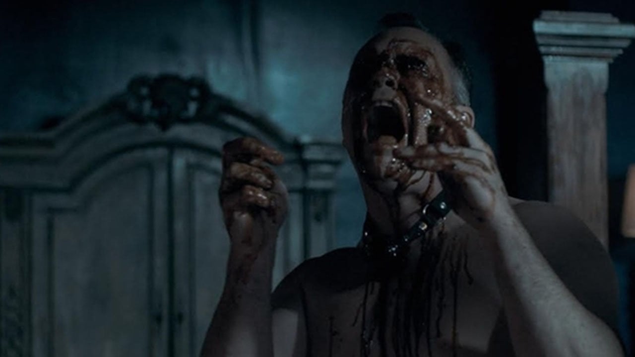 Cena do filme Bed of the Dead