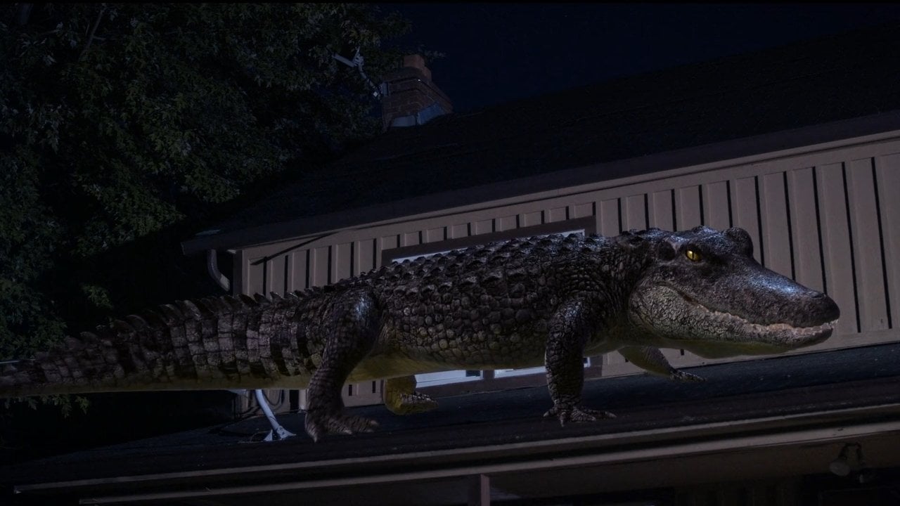 Cena do filme Bad CGI Gator