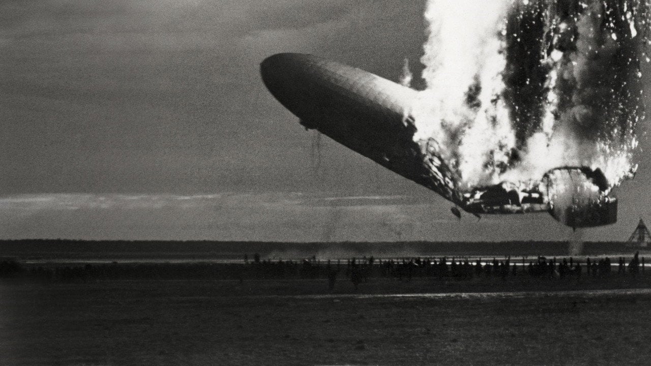 Cena do filme Desastre de Hindenburg: Novas Evidências