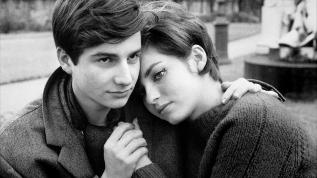 Cena do filme O Amor aos 20 Anos